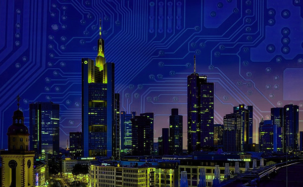 Modelado y generación automática de software de dispositivos de ciudades y fábricas inteligentes